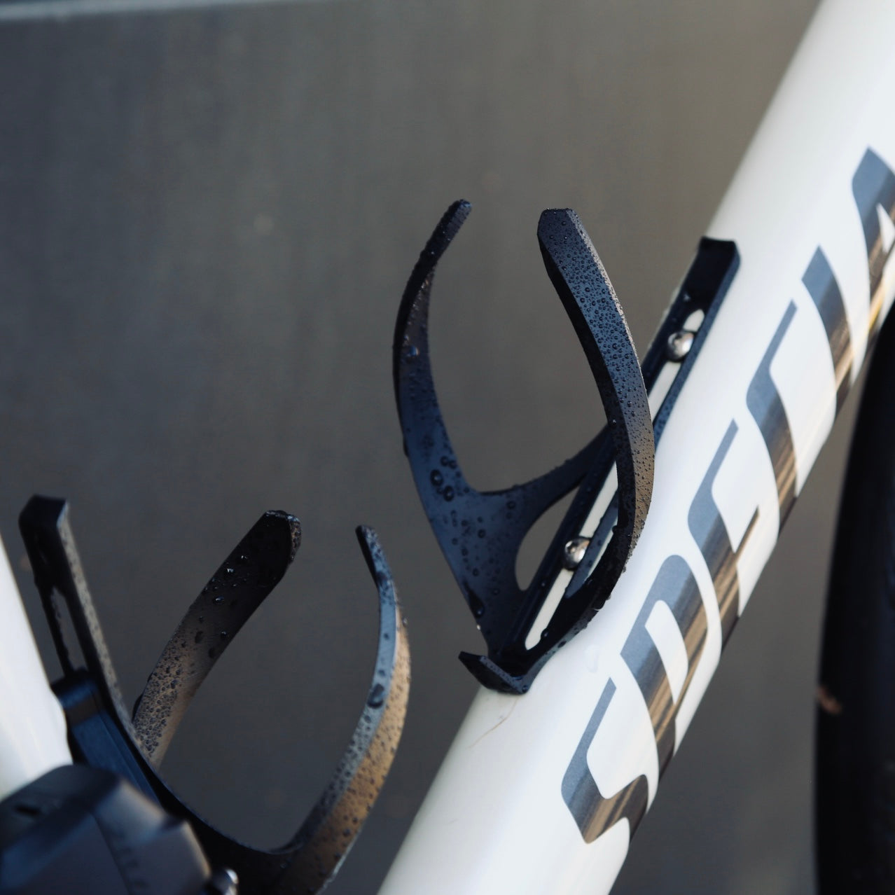 Flaschenhalter Titan Bundle